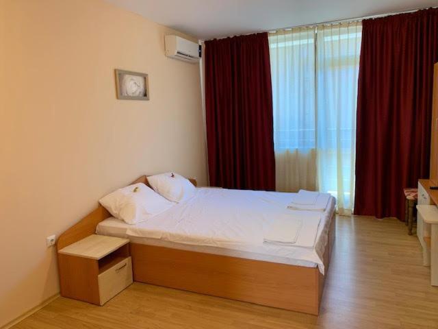 Mario Beach Apartment Nessebar Eksteriør billede